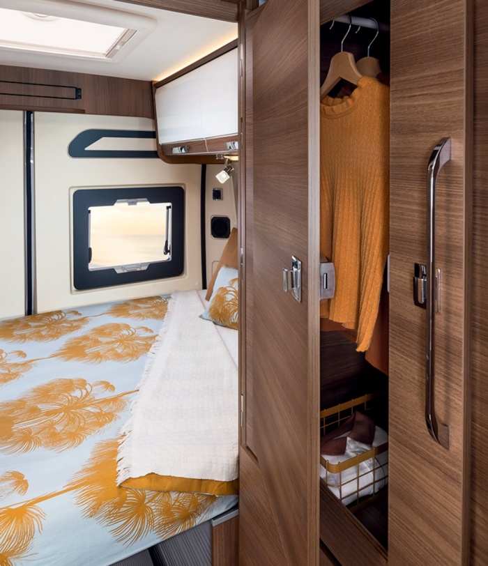 Camper Vans RAPIDO V55